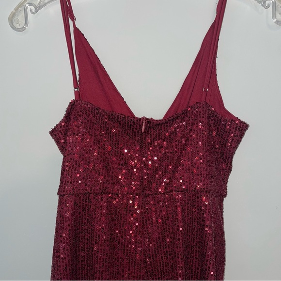 Lucy in the Sky Avalynn Mini Sequin Dress - Picture 7 of 12